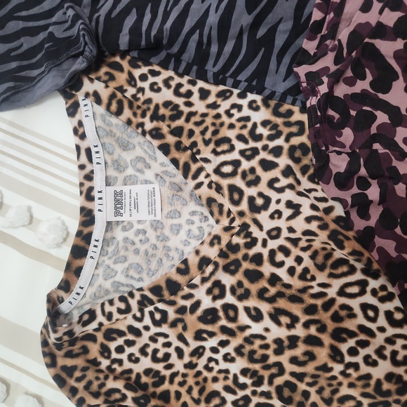 Victoria Secret PINK bundle of 5 T-shirts XS animal prints - Picture 4 of 7